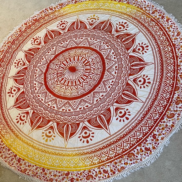 Gorgeous handmade tapestries - Picture 2 of 4